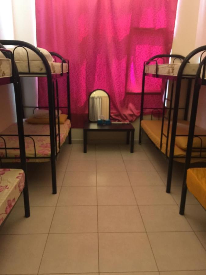 بيت شباب Female Only-Anaruby Backpackers- Metro Station Mashreq دبي المظهر الخارجي الصورة